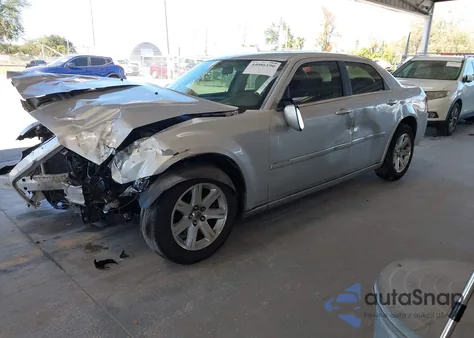 2007 Chrysler 300 Touring from USA, damaged, VIN 2C3KA53G57H821262